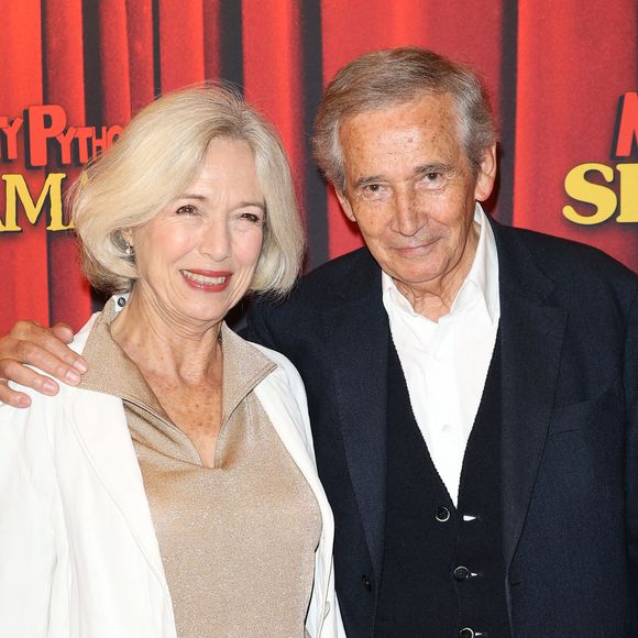 Alain Doutey et sa femme Arielle Sémenoff (les parents de M. Doutey) - Générale de la comédie musicale "Monty Python's Spamalot" mise en scène par PEF au théâtre de Paris le 28 septembre 2023. © Coadic Guirec/Bestimage