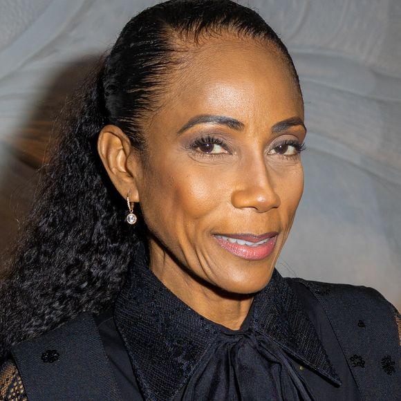 Christine Kelly. au dîner de Noël organisé par M.Gargia et C.Rizk au restaurant La Baia Paris le 23 novembre 2025.

© Sébastien Frémont / Bestimage