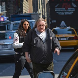 Gerard Depardieu va déjeuner avec sa fille Roxane dans un restaurant coréen a New York le 5 avril 2013. ©Bestimage
