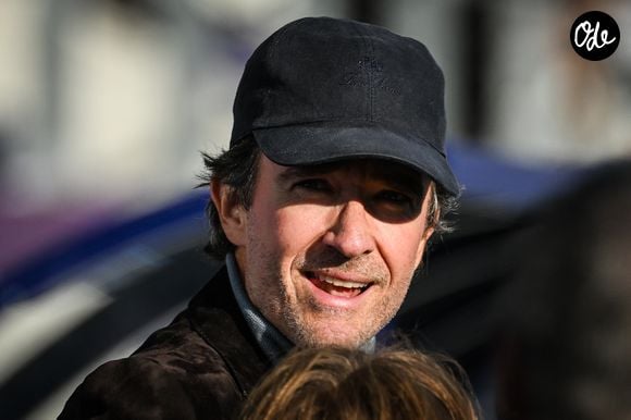Ce changement à la tête du club sera officiellement acté à l'issue d'un conseil d'administration prévu pour le 9 novembre prochain.

Antoine ARNAULT dans les tribunes lors du match de football Ligue 1 McDonald's opposant le Paris FC à au Stade Rennais (Rennes) au Stade Jean-Bouin à Paris, France, le 18 Octobre 2026. © Matthieu Mirville/Bestimage
