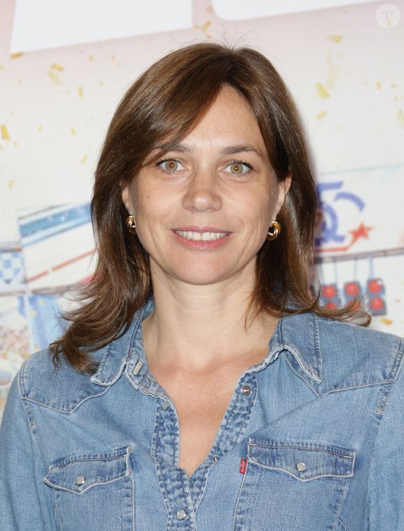 Pour cet ambitieux projet, elle révèle également s'entourer d'une équipe de choc : 

Nathalie Péchalat - Avant-première du film "Super Grand Prix" au cinéma le Grand Rex à Paris le 28 septembre 2025. © Coadic Guirec/Bestimage