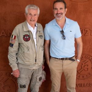 Claude Lelouch et Jean Dujardin assistent aux Internationaux de France 2021 à Roland Garros le 13 juin 2021 à Paris, France. 

Photo by Laurent Zabulon/ABACAPRESS.COM