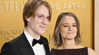 “A 12 ans il voulait être acteur pour de mauvaises raisons” : l’un des enfants de Jodie Foster a suivi ses traces mais elle ne l’y a pas encouragé