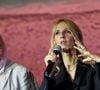 "Ce qui m'a toujours impressionnée chez ma soeur, c'est son absence totale d'amertume. Je me souviens qu'à l'époque beaucoup de gens lui demandaient si ce n'était pas trop difficile de voir autour d'elles des enfants valides alors que sa fille était en fauteuil roulant."

 François Berléand et Sandrine Kiberlain, la présidente du jury du Festival, durant la cérémonie d'ouverture de la 7eme édition du Festival Cinéroman au cinéma Pathé gare du Sud, à Nice, France, le 29 septembre 2025. © Bebert-Jacovides/Bestimage