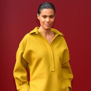 Très proche de Tina, Harold a récemment commenté d'un "Je t'aime" plusieurs clichés postés par la jeune femme sur Instagram. 

sous Tina Kunakey au photocall du défilé Gucci printemps/été 2025 lors de la Fashion Week de Milan (MFW), le 20 septembre 2024 © Alfonso Catalano/SGP/Bestimage