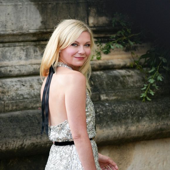 Kirsten Dunst  assistant au Bal d’Été au Musée des Arts Décoratifs le 6 juillet 2025 à Paris, France. @ Lucia Sabatelli / Bestimage