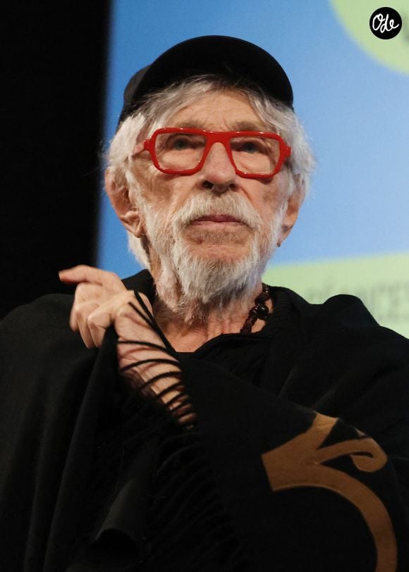 Pierre Richard reçoit un hommage pour l'ensemble de sa carrière lors de la 15ème édition du "Festival 2 Cinema de Valenciennes" le 28 septembre 2025.

© Denis Guignebourg/Bestimage