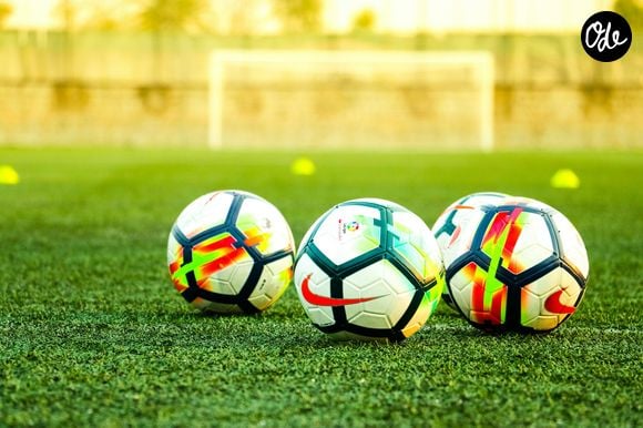 Un ancien joueur de football se reconvertit dans un autre domaine.