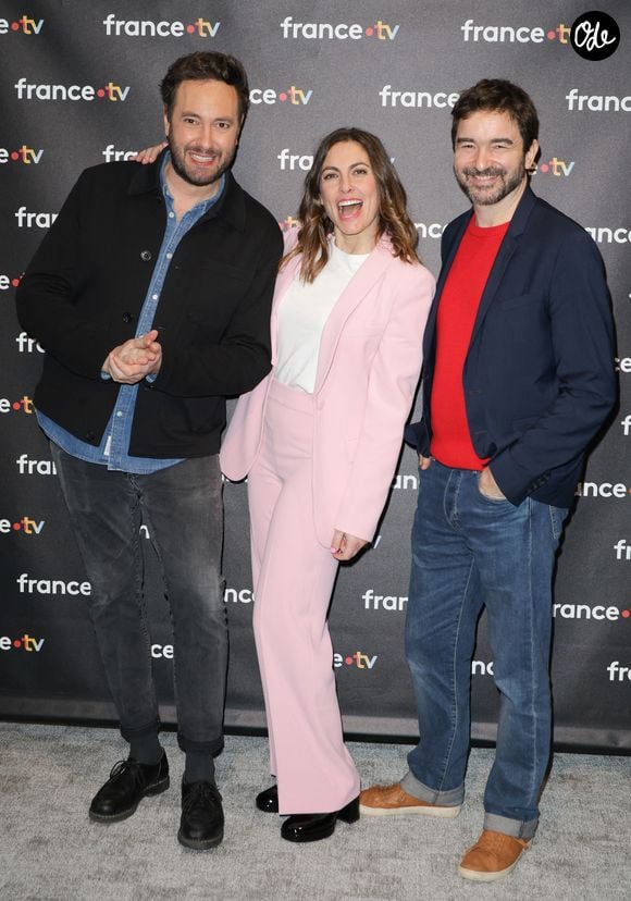 Adrien Rohard, Camille Dahan, Benoît Lagane - Photocall à l'occasion des 40 ans de l'émission "Télématin" au siège de France Télévisions à Paris le 6 février 2025. © Coadic Guirec/Bestimage