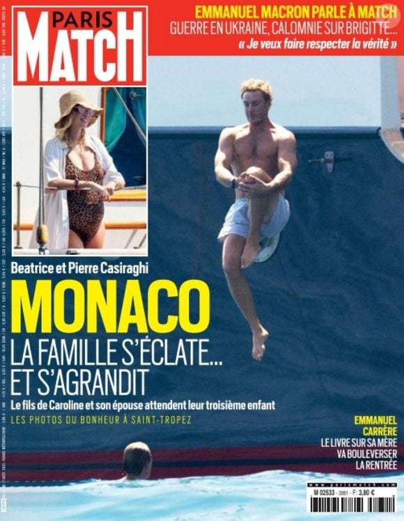 Comme l'a confirmé le magazine "Paris Match" ce jeudi 21 août 2025, Pierre Casiraghi et son épouse Béatrice Borromeo attendent leur troisième enfant. 

Le nouveau numéro de "Paris Match" à découvrir ce jeudi 21 août 2025. (Capture d'écran)