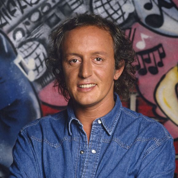 Photo d'archive, datée d'août 1987, de l'acteur, compositeur et chanteur français Didier Barbelivien à Paris, France. Photo par Pascal Baril/ABACAPRESS.COM