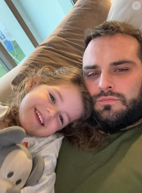 Malheureusement, cela n'avance pas tout à fait comme il le souhaiterait 

Nikola Lozina papa de Zlatan. Instagram