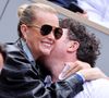 Après avoir passé du bon temps avec Frédéric, Laeticia Hallyday a mis le cap sur le Sud de la France

Laeticia Hallyday et son compagnon Frédéric Suant très amoureux dans les tribunes lors des Internationaux de France de Tennis de Roland Garros, à Paris, France. © Jacovides-Moreau/Bestimage