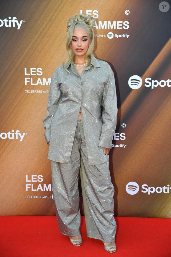 La cérémonie a tenu toutes ses promesses avec un casting cinq étoiles venu faire le déplacement. 

Jorja Smith - Photocall des Flammes 2026 à La Seine Musicale à Boulogne le 23 avril 2026. © Veeren Ramsamy /Bestimage