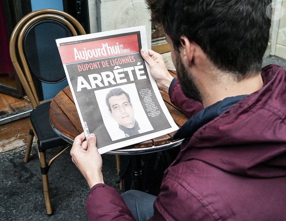 Cette Photo montre le Journal Le Parisien avec Xavier Dupont de Ligonnes le 12 octobre 2019 à Paris. Photo by ELIOT BLONDET/ABACAPRESS.COM