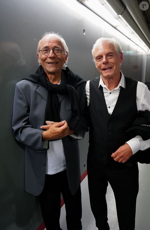 Exclusif - Guy Balavoine et Patrice Schreider à la première du spectacle hommage à Daniel Balavoine "Balavoine, ma bataille" à l'Elispace à Beauvais  le 25 septembre 2025. 

Photo : Anne-Sophie Guebey / Bestimage
