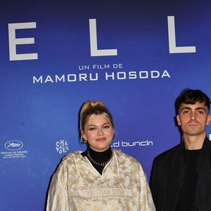 Louane et son compagnon Florian Rossi - Avant Première de " Belle " film animé japonais au Grand Rex à Paris le 6 décembre 2021 . © Veeren / Bestimage