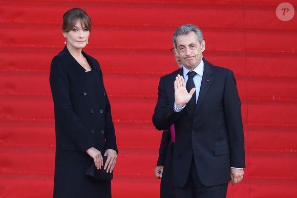 Nicolas Sarkozy et sa femme Carla Bruni à l'église Saint-Sulpice pour les obsèques de l’ancien président de la République Jacques Chirac à Paris, le 30 septembre 2019. © Dominique Jacovides / Bestimage