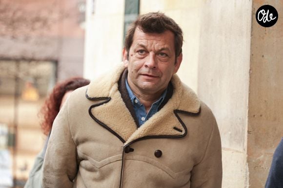 Laurent Mariotte assistant à la cérémonie funéraire de Jean-Luc Petitrenaud à l'église Saint-Pierre du Gros Caillou, dans le 7e arrondissement de Paris, en France, le 17 janvier 2025. . Photo de Nasser Berzane/ABACAPRESS.COM