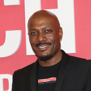 Harry Roselmack au photocall du "Concerto pour la paix" de Omar Harfouch au Théâtre des Champs-Elysées à Paris le 18 septembre 2024. © Coadic Guirec / Bestimage