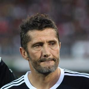 Exclusif - Bixente Lizarazu - Match caritatif entre le Variétés Club de France et une sélection des anciens de l'Aviron Bayonnais au profit de 3 associations "Plus de Vie", "URMA" (Unité de recherche sur les mouvements anormaux de l'enfant) et l'association basque "Life is Rose "au stade Jean Dauger à Bayonne le 16 octobre 2019. Agence / Bestimage