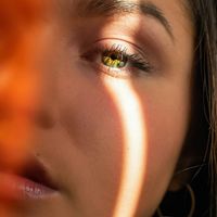 Une peau fraîche en quelques minutes seulement : qu'est-ce que le "Beauty Snacking", cette tendance beauté qui séduit de plus en plus ?