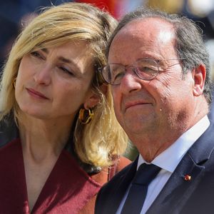 Julie Gayet et François Hollande possèdent une maison à Tulle

Julie Gayet et François Hollande à Tulle pour commémorer le massacre et la déportation de centaines d'habitants par l'armée allemande pendant la Seconde Guerre mondiale. A Tulle, France. Photo par JM HAEDRICH/Pool/ABACAPRESS.COM