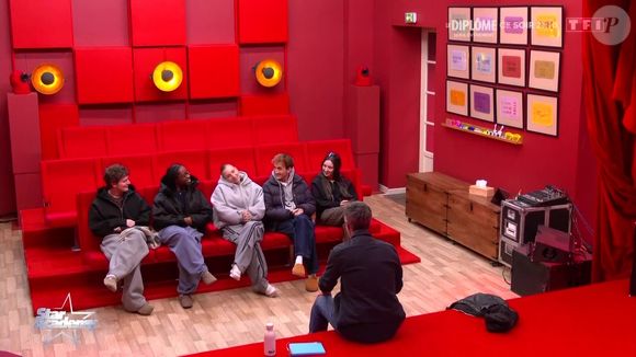 À moins que les téléspectateurs ne décident de l’éliminer, auquel cas c’est le deuxième candidat au classement des évaluations qui bénéficiera de ce privilège. 

Les élèves de la "Star Academy" ont vécu des évaluations un peu spéciales avec un enjeu de taille.