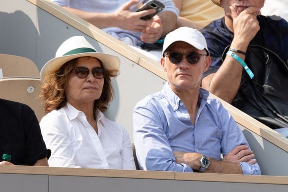 Sa femme Elisabeth Tran-Bouleau travaille aussi à TF1

Elisabeth Tran-Bouleau, Gilles Bouleau en tribune lors de la finale masculine 2025 de Roland Garros le 08 juin 2025 à Paris, France. Photo by Nasser Berzane/ABACAPRESS.COM