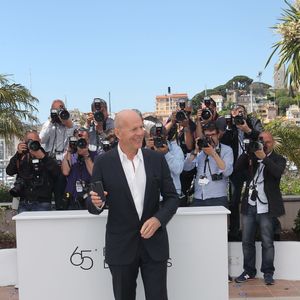 Bruce Willis lors du photocall du film "Moonrise Kingdom" pendant le 65ème Festival du film de Cannes en mai 2012. © BORDE-MOREAU / BESTIMAGE