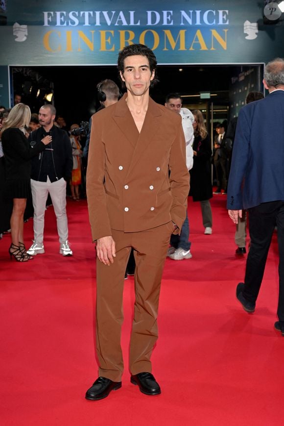 Tahar Rahim pour le film "Monsieur Aznavour" - Arrivées de la soirée de clôture de la 6ème édition du festival Cinéroman au cinéma Pathé Gare du Sud à Nice, France, le 5 octobre 2024.
 © Bebert-Jacovides/Bestimage