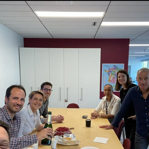 Les faits potentiels sont assez importants" pour que la chaîne ait pris cette décision, "le temps de mener une enquête et d’entendre les victimes présumées des événements", avait explique l'Informé en février, après avoir révélé la mise en retrait du journaliste.


Guillaume Porteu ferait l'objet d'une enquête interne après un incident survenu lors d'une soirée avec des collègues