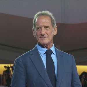 Pour assurer la promotion de ce long-métrage, Vincent Lindon a accordé une interview à Audrey Crespo-Mara

Vincent Lindon assiste à la projection de « Un Bon Petit Soldat » lors de la 83e Mostra de Venise, à la Sala Grande, le 9 septembre 2026 à Venise, en Italie.
Crédit : Laurent Lairys/PsnewZ/Bestimage