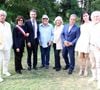 Hugues Aufray et sa femme Murielle se sont rendus dans le 7e à Paris il y a quelques jours

Exclusif - ⁠ Hervé Vilard, Rachida Dati, ⁠Damien Nougarède, Gilbert Montagné, Michèle Torr, Fabien Lecoeuvre, Hugues Aufray et sa femme Murielle - ⁠Damien Nougarède reçoit des mains de Rachida Dati les insignes de Chevalier dans l’ordre des Arts et Lettres, lors d’une cérémonie organisée dans la salle des mariages de la mairie du 7ème arrondissement à Paris. © Alain Guizard/Bestimage