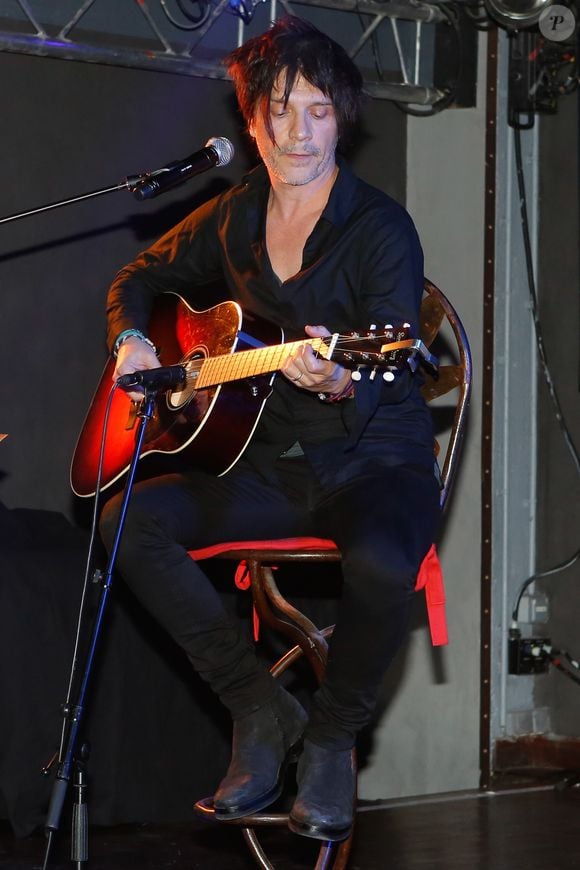 Nicolas Sirkis - Soirée de la 2ème édition "Les étoiles du Parisien" à la Bellevilloise à Paris le 15 décembre 2014. © Christophe Clovis / Bestimage