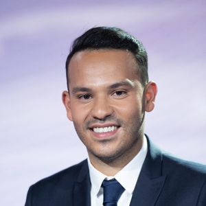 Aux commandes de "C à vous" le vendredi et le samedi, le présentateur suit désormais un tout nouveau rythme de vie qui lui laisse bien moins de temps pour ses proches.

Mohamed Bouhafsi assiste à la Grande Interview Politique du Journal à Paris, France . Photo by Aurore Marechal/ABACAPRESS.COM