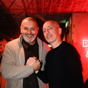 Exclusif - Gad Elmaleh et Karim Kachour -  Le célèbre humoriste Gad Elmaleh a inauguré lundi 3 février 2025 Le Vig’s, un tout nouveau Comedy Club situé sur le Vieux-Port de Marseille.
© Franz Chavaroche / Bestimage
