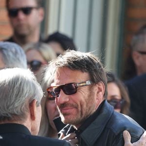 Samuel Le Bihan - Sortie des obsèques de Nadia Farès en l'église Saint-Jean-de-Montmartre à Paris, le 24 avril 2026. N.Farès est décédée le 17 avril 2026 quelques jours après un "incident cardiaque" survenu le 12 avril 2026 dans la piscine du complexe sportif, Blanche (9ème).