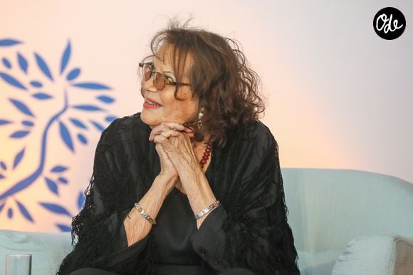 Semi-exclusif - Claudia Cardinale - Claudia Cardinale reçoit la médaille d'honneur du département des Bouches-du-Rhône à Marseille le 14 décembre 2019