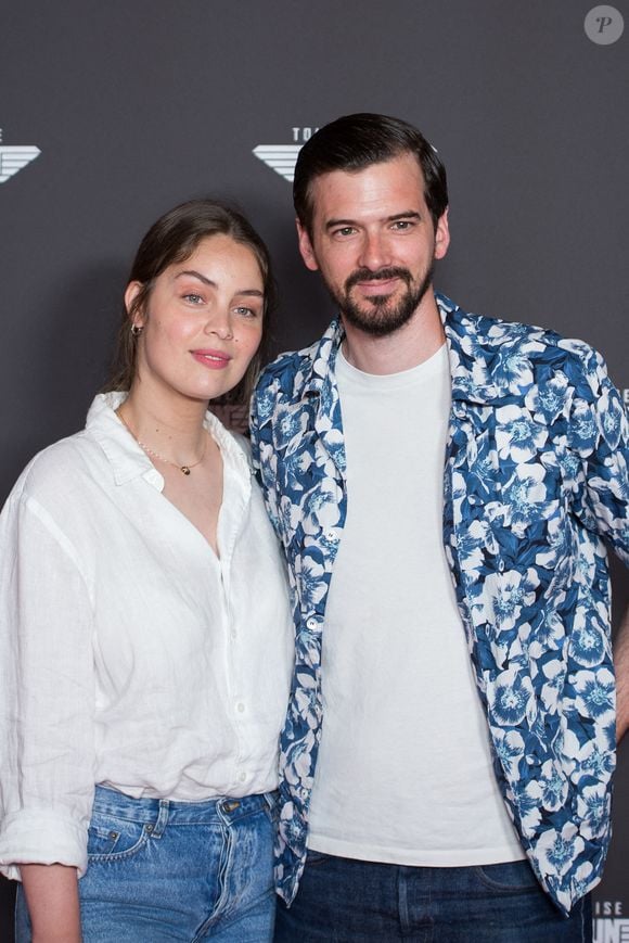 De son côté, Marie-Ange Casta vit un mariage épanoui avec Marc-Antoine Le Bret.
Marie-Ange Casta et son mari Marc-Antoine Le Bret assistent à l'avant-première du film 'Top Gun Maverick' à l'UGC Normandie à Paris le 19 mai 2022 à Paris, France. Photo Nasser Berzane/ABACAPRESS.COM