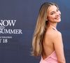Il s'agit de Madelyn Cline, plus connue comme étant Sarah dans la série "Outer Banks". 

L'actrice et mannequin américaine Madelyn Cline, portant une robe Conner Ives SS25 RTW, arrive à la première de Columbia Pictures 'I Know What You Did Last Summer' qui s'est tenue au United Theater on Broadway at STILE Downtown Los Angeles by Kasa le 14 juillet 2025 à Los Angeles, Californie, États-Unis. © Xavier Collin/Image Press Agency/ABACAPRESS.COM