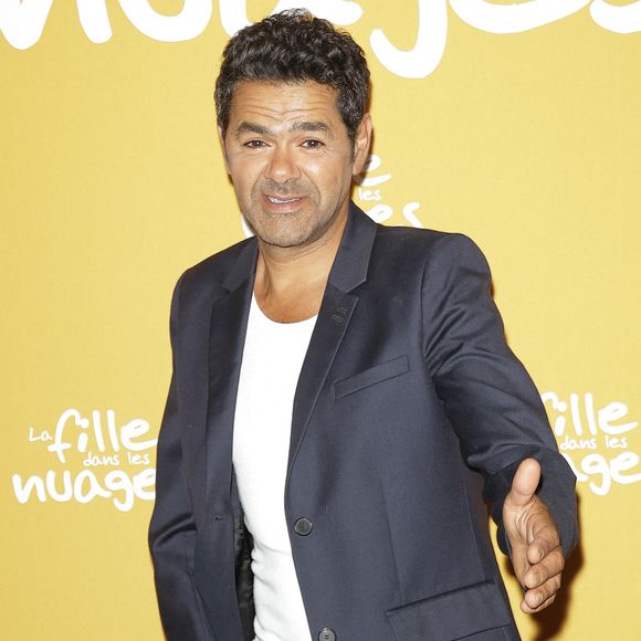 Face à Yann Barthès, l’humoriste avait exprimé toute sa fierté : "Ma femme et moi sommes très fiers de notre fille. Je la salue. Bravo ma chérie !" 

Jamel Debbouze - Première du film "La fille dans Les nuages" au cinema UGC Bercy à Paris le 2 juillet 2026. © Coadic Guirec/Bestimage