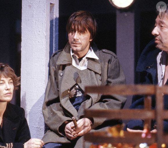 Archives - Jane Birkin, Jacques Dutronc et Serge Gainsbourg lors du tournage de l'émission "Chabada - (MPP / Bestimage).
