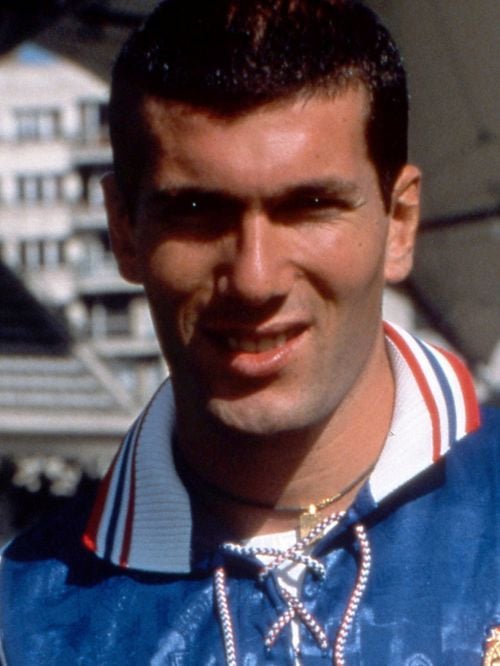 À seulement 14 ans, Zinédine Zidane a quitté le nid familial pour vivre dans une famille d'accueil
