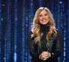 Lara Fabian est au cœur de l’actualité avec un nouvel album, une tournée et son retour prochain dans "The Voice" France.

Exclusif - Lara Fabian lors de l'enregistrement de l'émission "Laurent Gerra, l'anniversaire événement" présentée par S.Bern au théâtre Marigny, à Paris, France © Clovis-Moreau/Bestimage