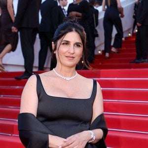 Lors d'une prise de parole pour le programme Women In Motion, l'actrice de 46 ans n'a pas pu retenir ses larmes au moment d'évoquer la fierté de son parcours.
Géraldine Nakache (Montre Audemars Piguet) - Montée des marches du film " Karma " lors du 79ème Festival International du Film de Cannes, le 15 mai 2026. © Jacovides-Moreau / Bestimage