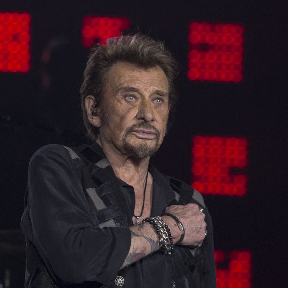 Exclusif - Johnny Hallyday en concert au POPB AccorHotels Arena à Paris. Le 27 novembre 2015. © Dimitri Coste / Bestimage