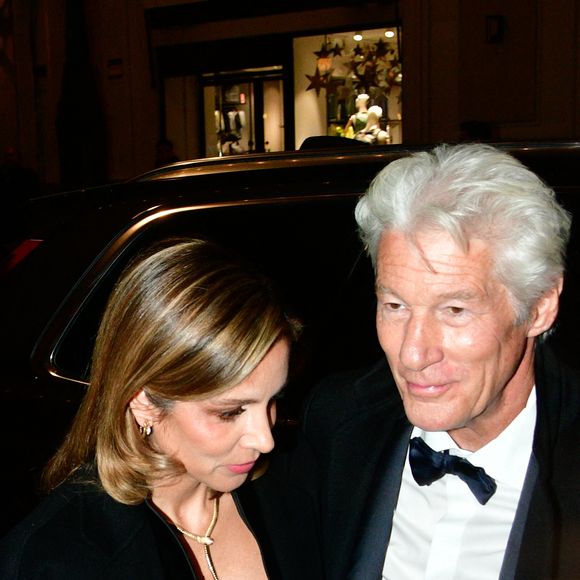 Richard Gere et Alejandra Silva assistent à un dîner en son honneur à l'occasion du « ELLE Eco Award 2024 », le 27 novembre 2024, à Madrid (Espagne). © Óscar Ortiz / Europa Press