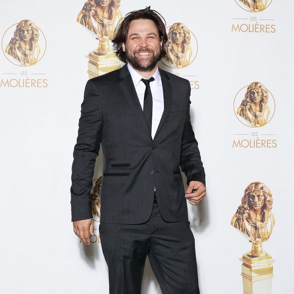 Arthur Jugnot assiste à la 35e cérémonie des Molières aux Folies Bergeres le 07 mai 2024 à Paris, France. Photo par Nasser Berzane/Abaca