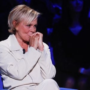 Exclusif - No Web - Muriel Robin - Enregistrement de l'émission "La Boîte à secrets", au Studio du Lendit, présentée par F.Bollaert et diffusée le 24 janvier sur France 3. Le 16 décembre 2024
© Christophe Clovis / Bestimage